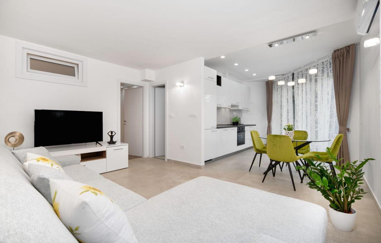 Apartment Amadeo Split Exterior foto
